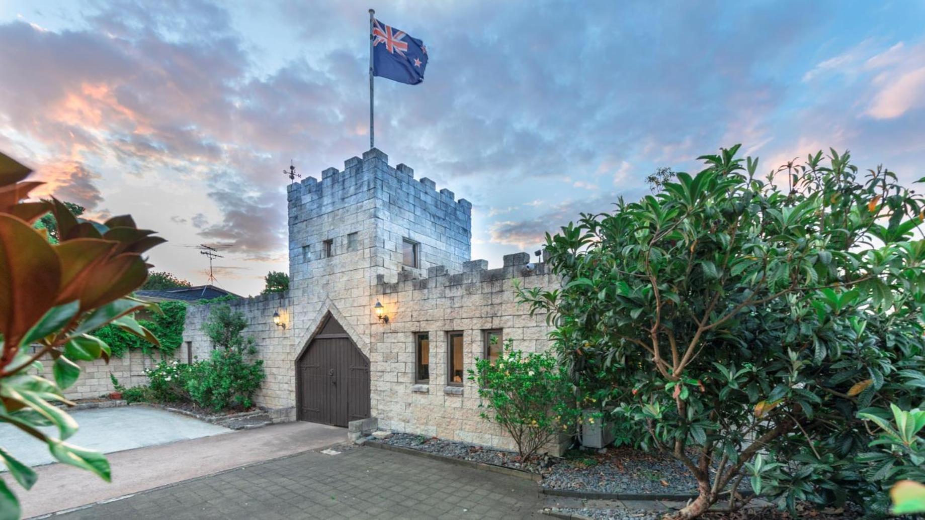 Villa Unique Castle in Auckland Extérieur photo
